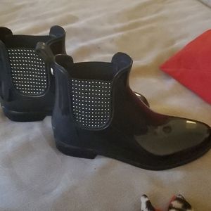 Rainboots